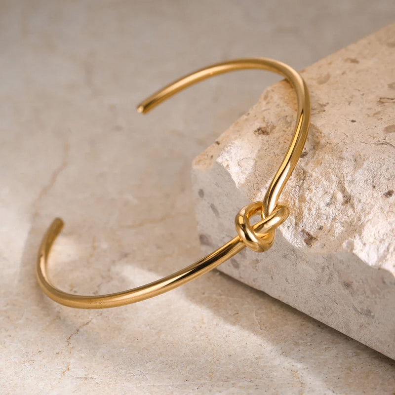 Adjustable Knot Bracelet (Gold)