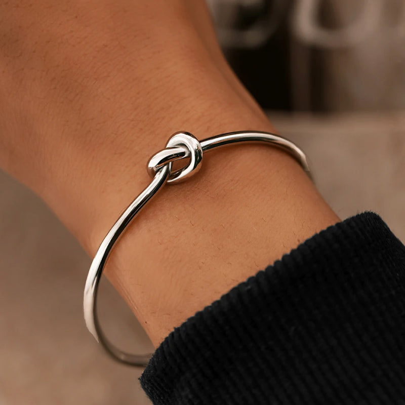 Adjustable Knot Bracelet (Silver)
